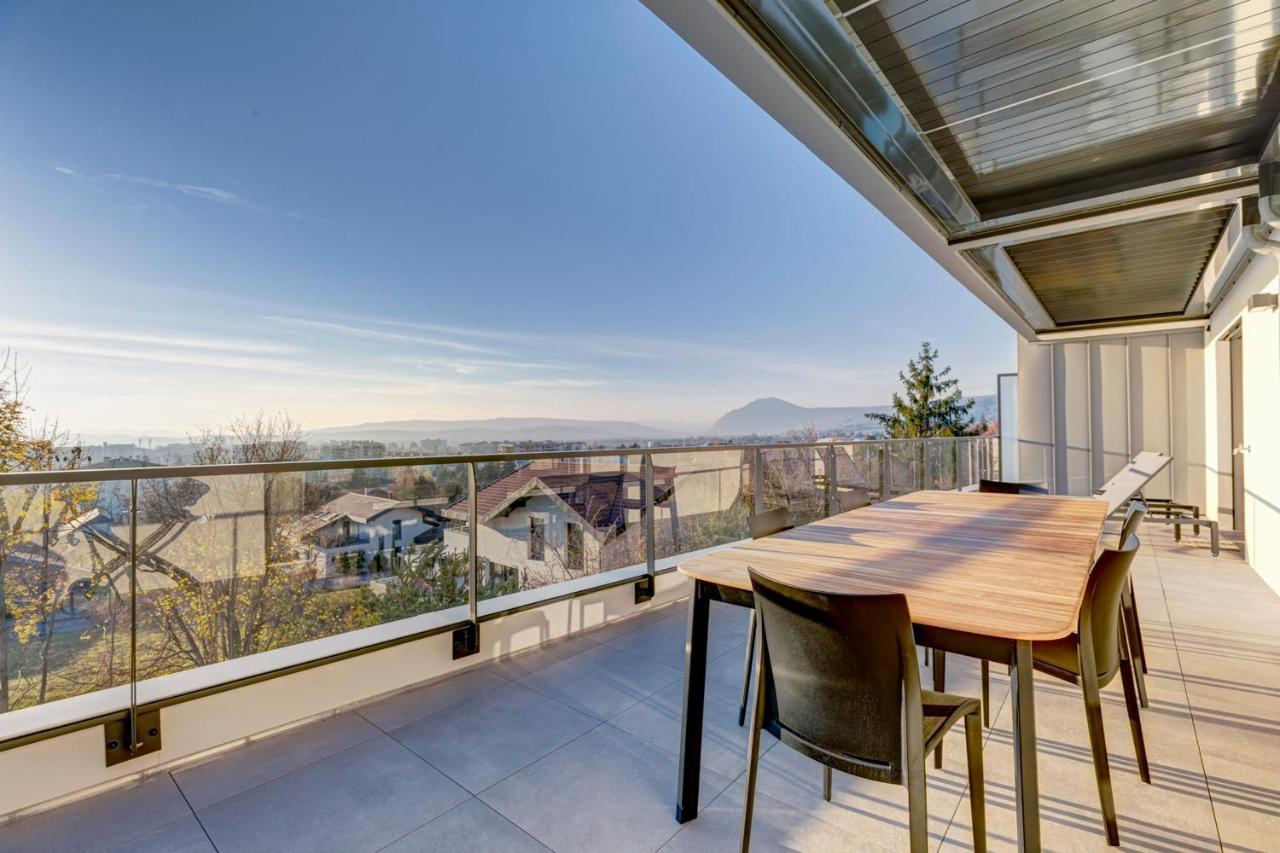 Serenity - 3 Bedroom Top Floor Apartment Parking & Lake View Terrace Annecy Kültér fotó