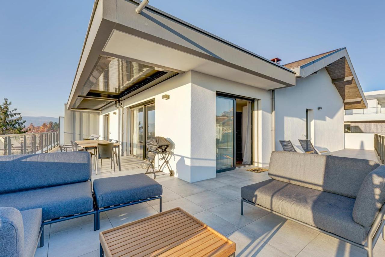 Serenity - 3 Bedroom Top Floor Apartment Parking & Lake View Terrace Annecy Kültér fotó